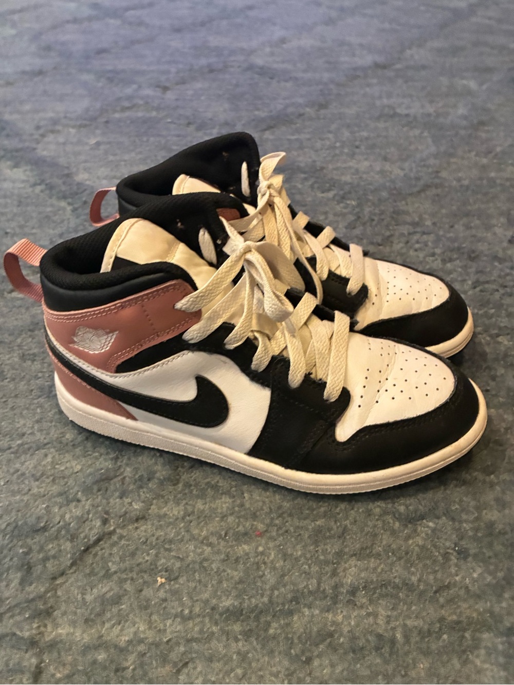 Jordan Youth Size 2.5